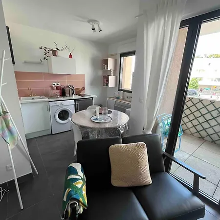 Grand Avec Parking Et Wifi Castelnau-le-Lez